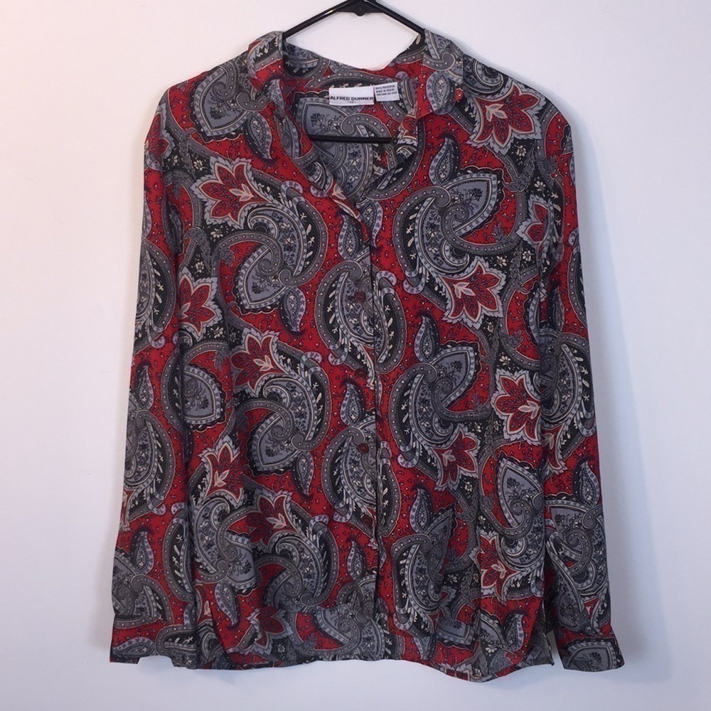 Alfred Dunner red paisley top. Size 12. S…